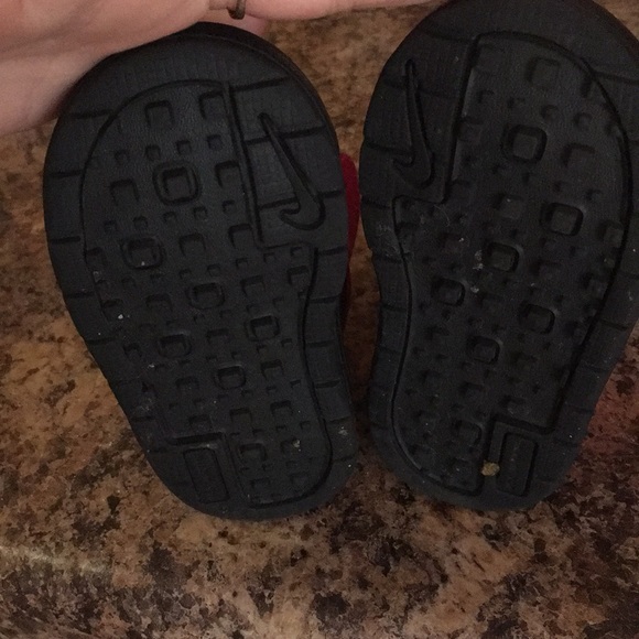 5c Nike boots good condition some normal wear - Picture 3 of 5